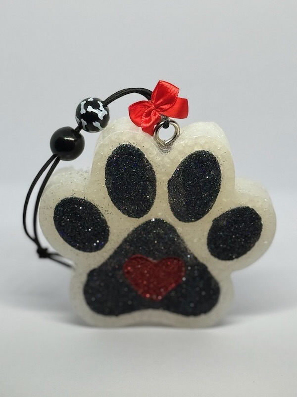 🐾 HeartPaw XL – Unleashed & Oversized Edition