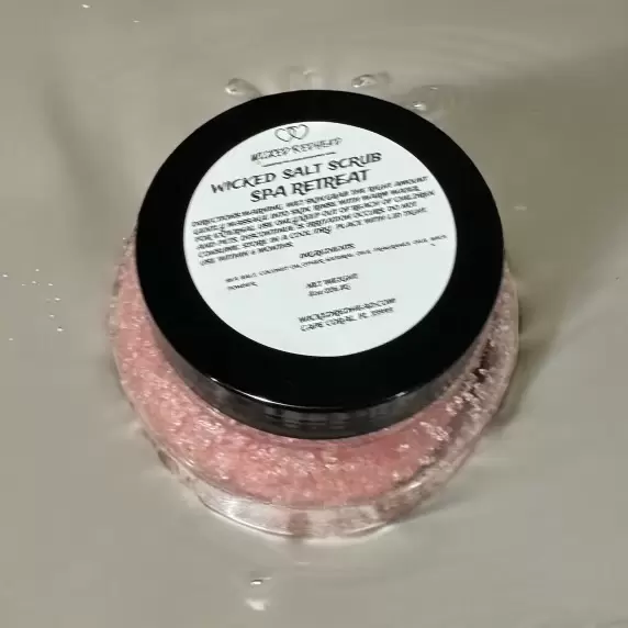 Wicked Salt Scrub-Spa Retreat-8oz/226.8g