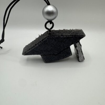 🎓 Wicked Grad Freshie